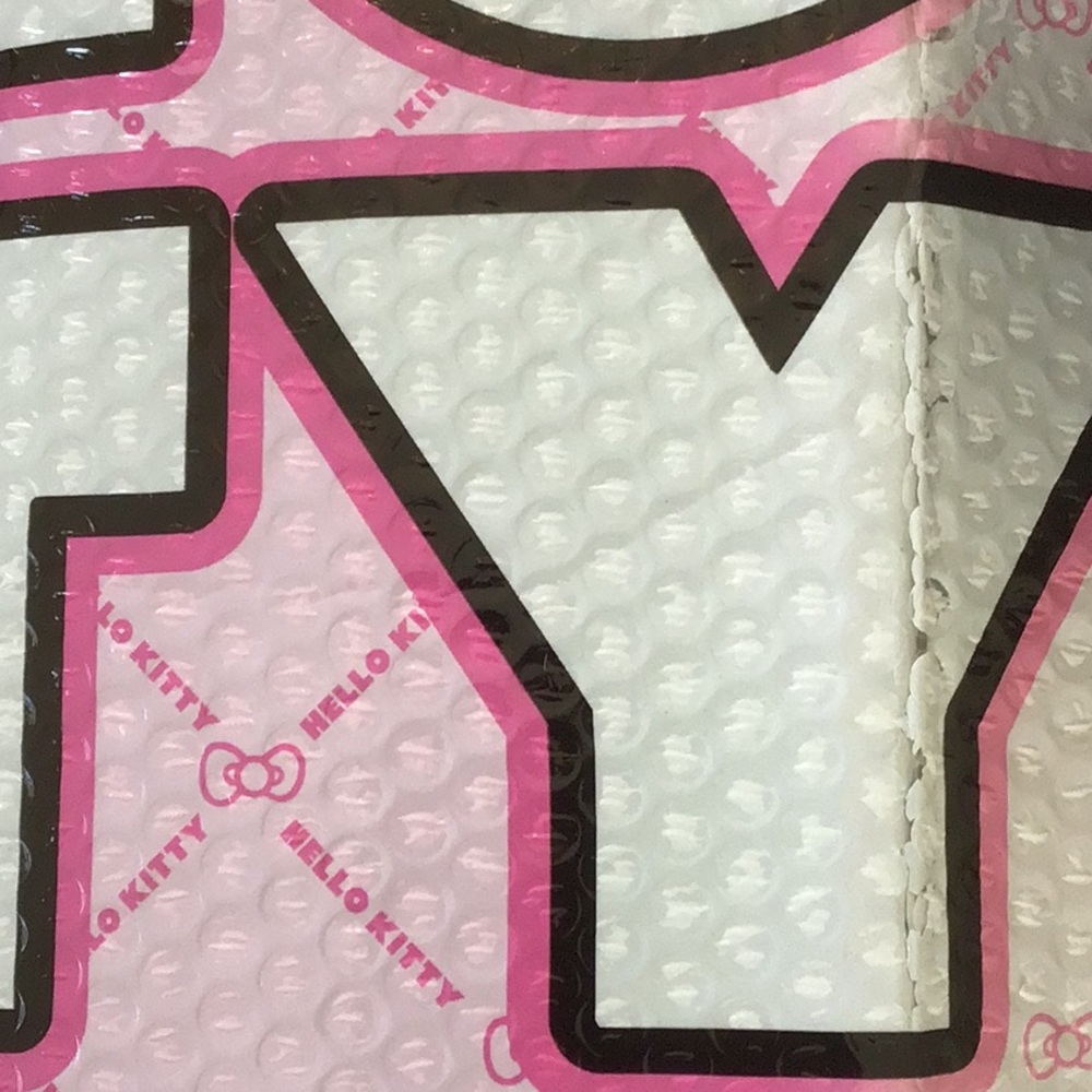 Hello Kitty Auto Sunshade, 28” x 57” - Picture 13 of 13